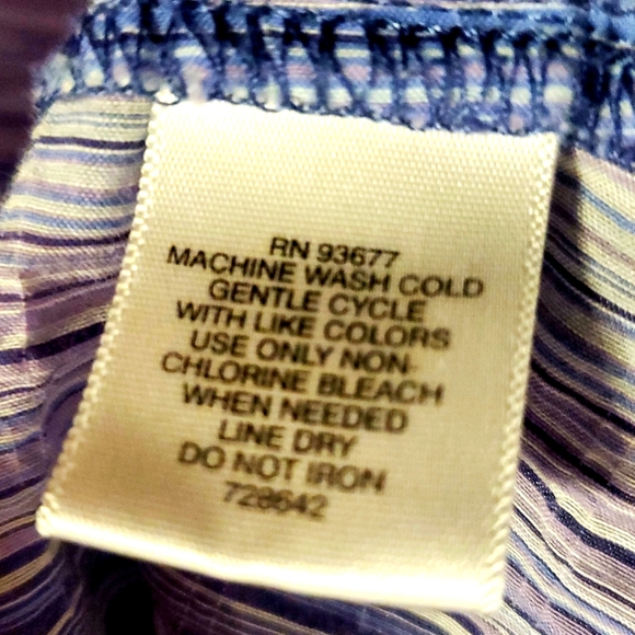 Liz Claiborne Casual Adjustable Long Sleeves Blouse - Picture 6 of 6